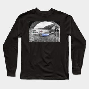 Clovelly Fishing Boats, Devon, England, Selective Colour Long Sleeve T-Shirt